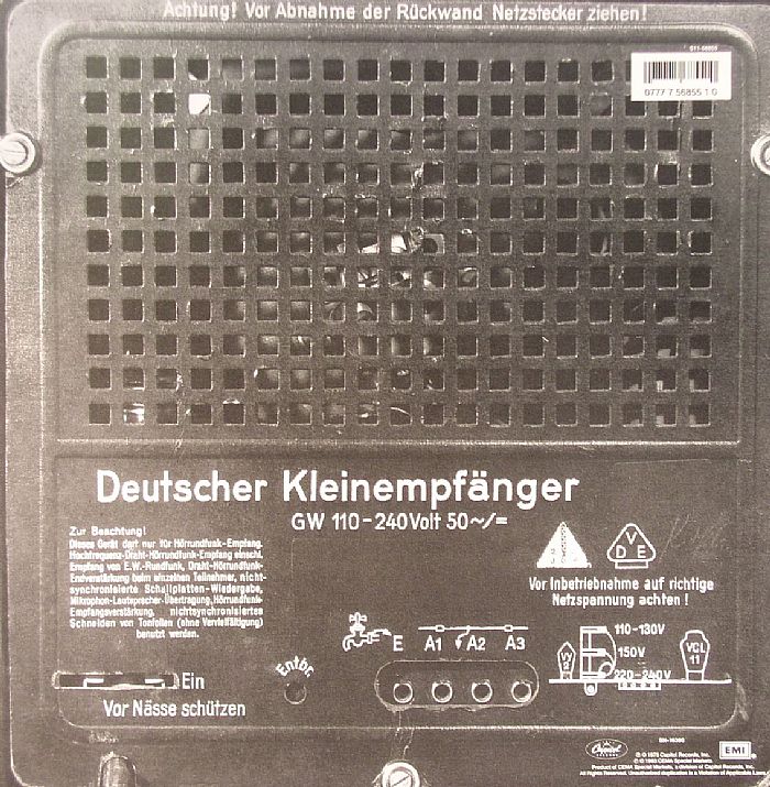 Kraftwerk - Radio Activity